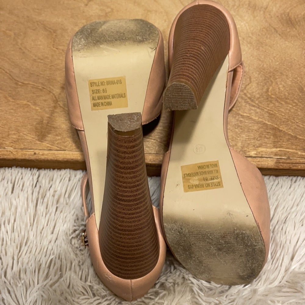 Platform heel - Picture 2 of 3